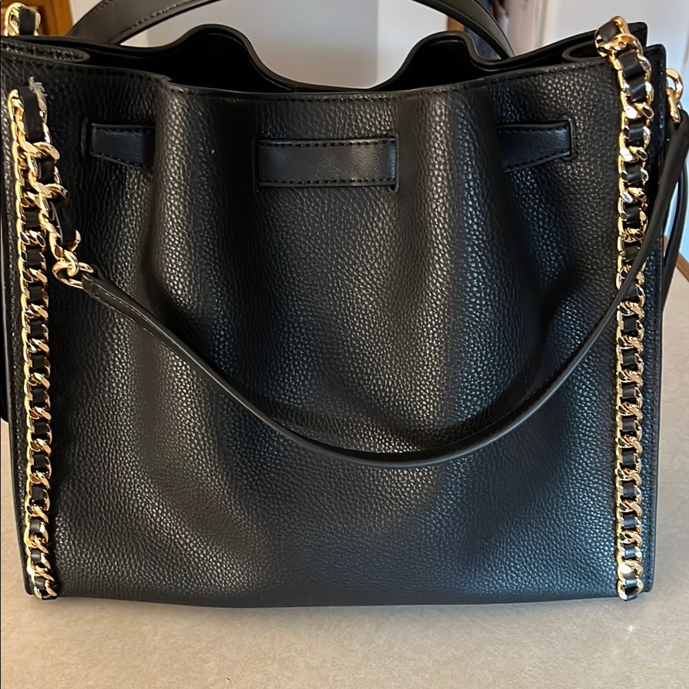 Michael Kors Black and Gold Structured Shoulder Bag - Picture 2 of 7